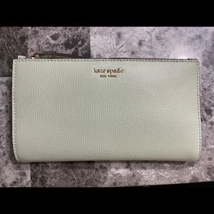 Kate Spade phone wristlet